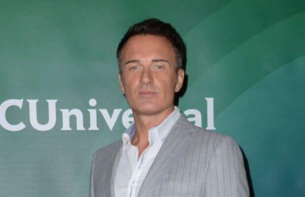 Décès de Julian McMahon : pourquoi le lieu de son décès intrigue autant ?