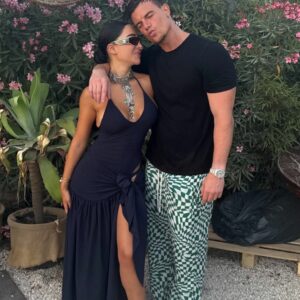 Ad Laurent : en couple avec Léa Mary ?