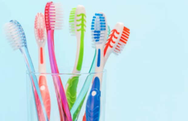 Il avale une brosse à dent : un homme opéré en urgence 52 ans après