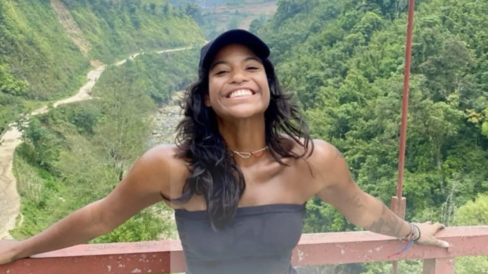 Juliana Marins : les circonstances du décès de la touriste tombée dans un volcan indonésien se précisent