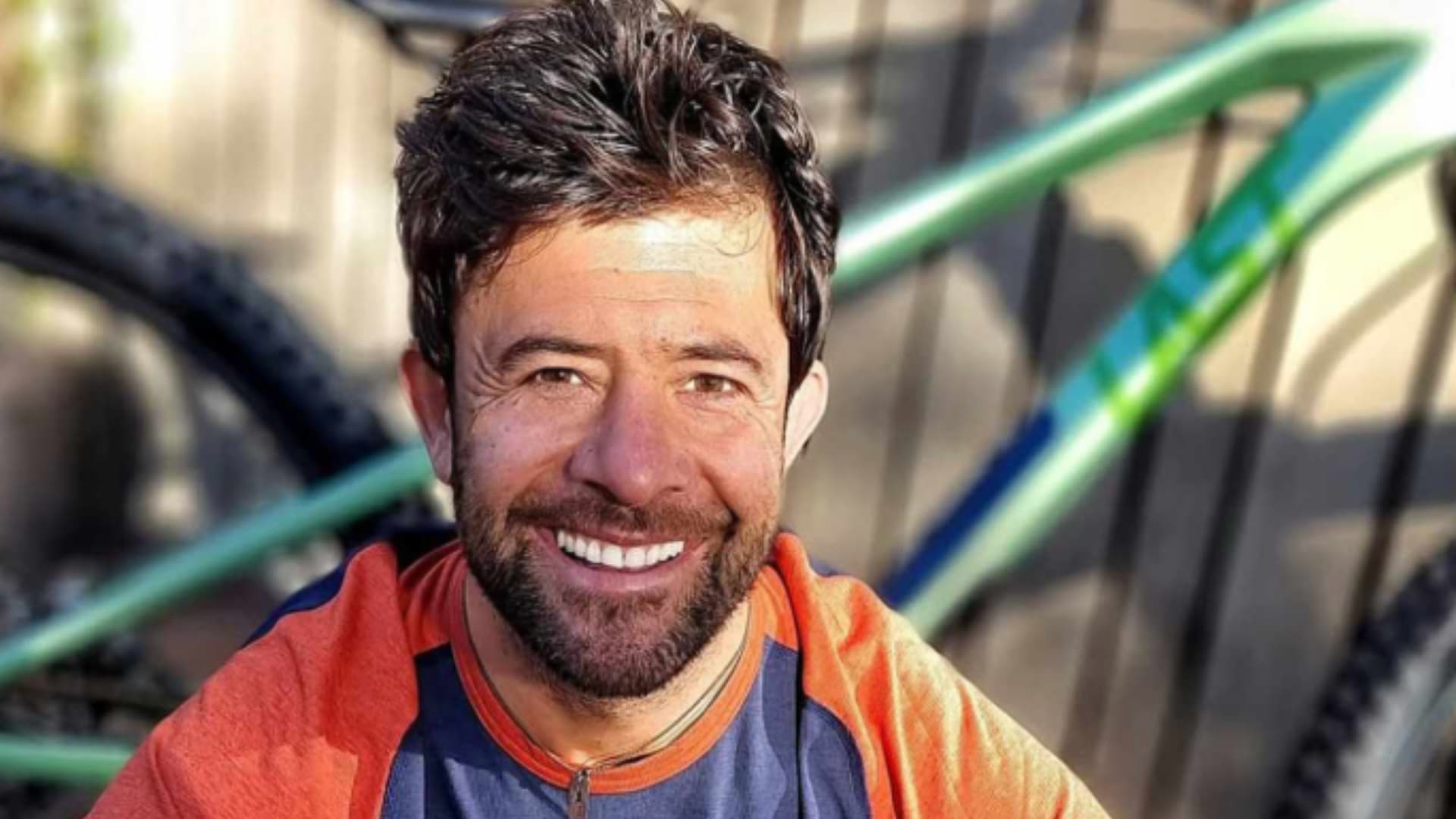 Andreas Tonelli : le cycliste et influenceur perd la vie après une chute