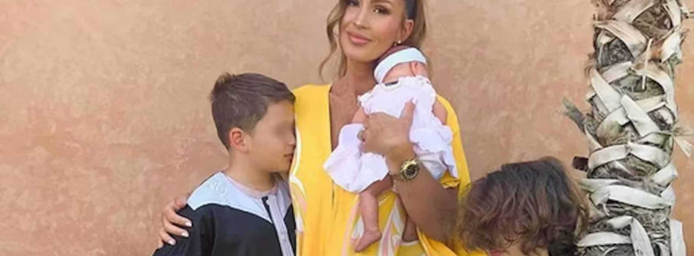 "Je passe ma journée à leur hurler dessus" : ce souhait très ambivalent de Vitaa pour ses enfants "Ils sont lents" : la chanteuse Vitaa peu patiente avec ses enfants ?