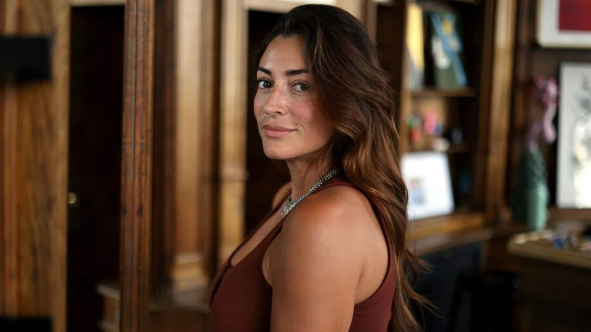 Rachel Legrain-Trapani : agressée en pleine rue à Avignon, alors qu’elle faisait des photos avec des fans